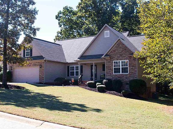 2nd image of 121 John Lancaster Rd