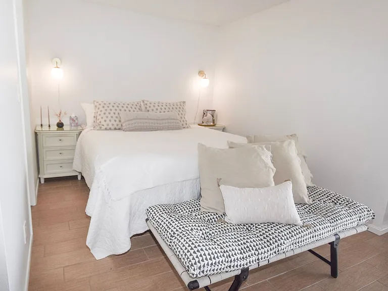 1720 Avenida Del Mundo #501 — Photo 11