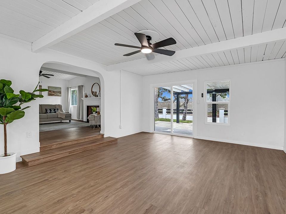 1st image of 9952 La Docena Ln