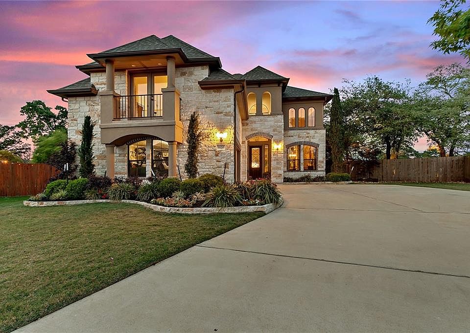 1st image of 5120 Allamanda Dr