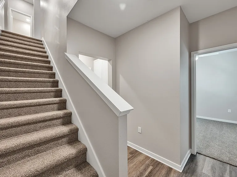 Arrow Vista Village — Photo 37