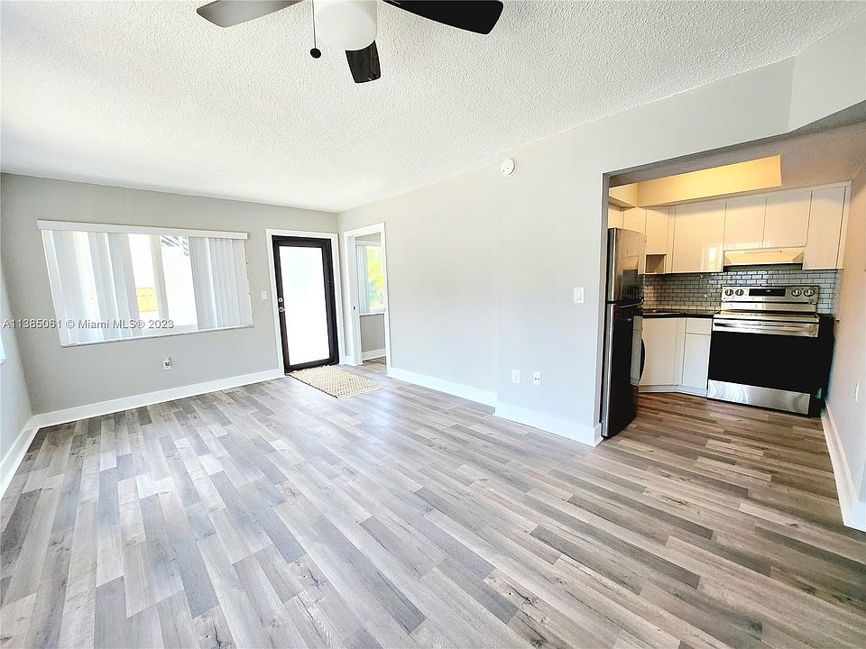 1st image of 335 SW 20th St #1