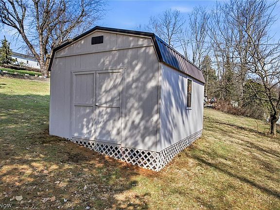 5th image of 1511 Lake Front Dr