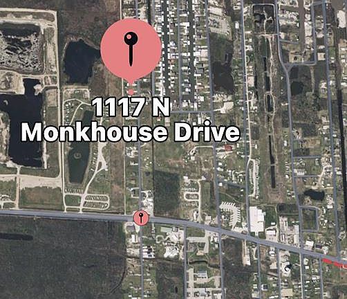 3rd image of 1117 N Monkhouse Dr