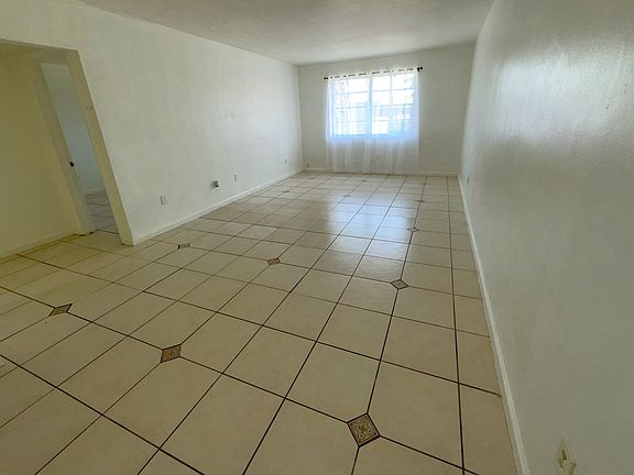 2nd image of 1350 NE 119th St #135016