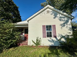 1210 New St, Charlestown, IN 47111