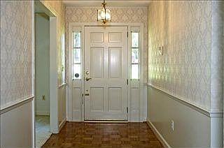 2nd image of 402 McCarter Ave