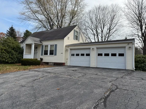 2028 Hotel Rd, Auburn, ME 04210