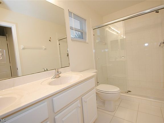 5th image of 8293 Pacific Beach Dr