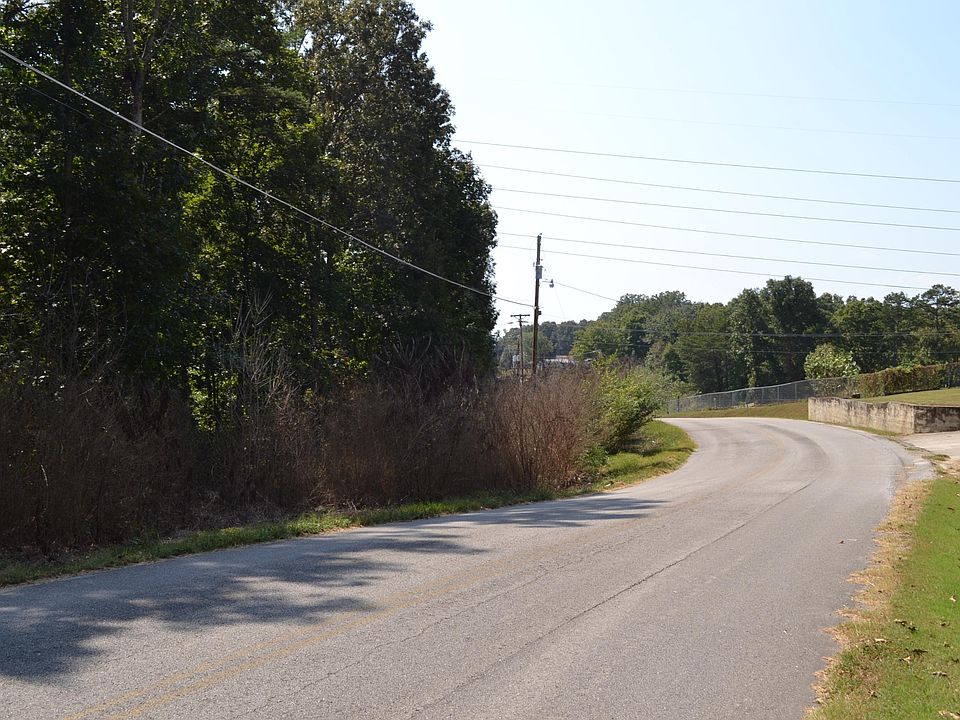 2nd image of High Point Orchard Rd