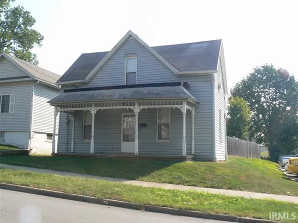 109 N Main St, Huntingburg, IN 47542