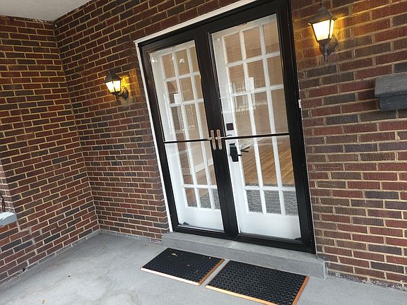 4th image of 1105 N Highland Ave #1105