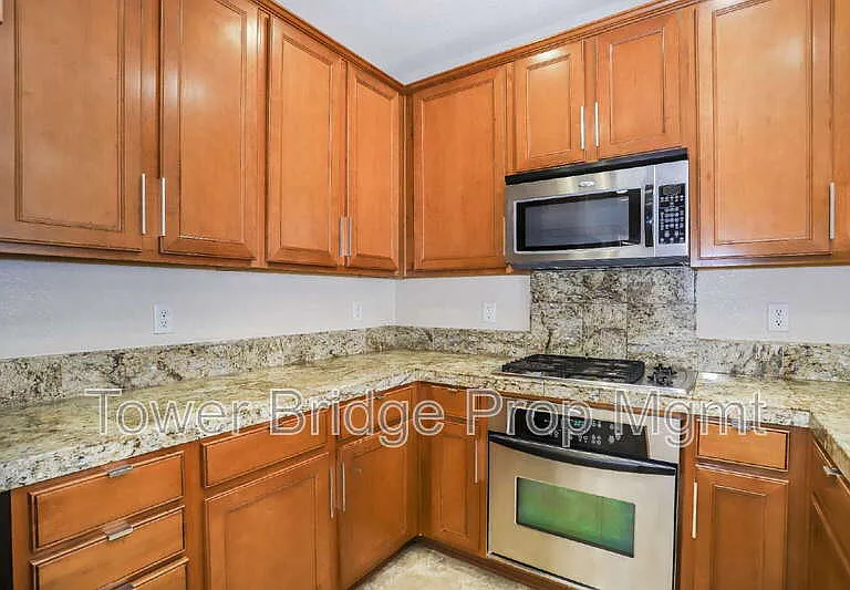 3301 N Park Dr #1411 — Photo 6