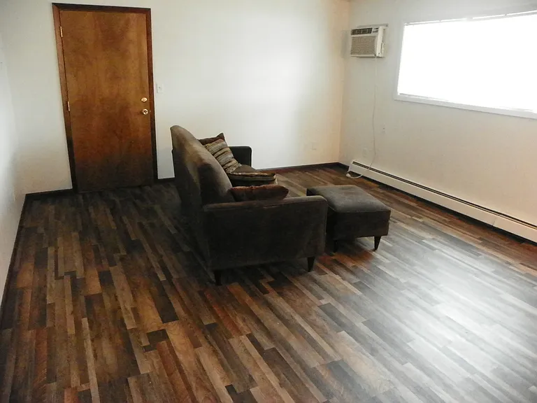1221 Madison Ave #213 — Photo 2
