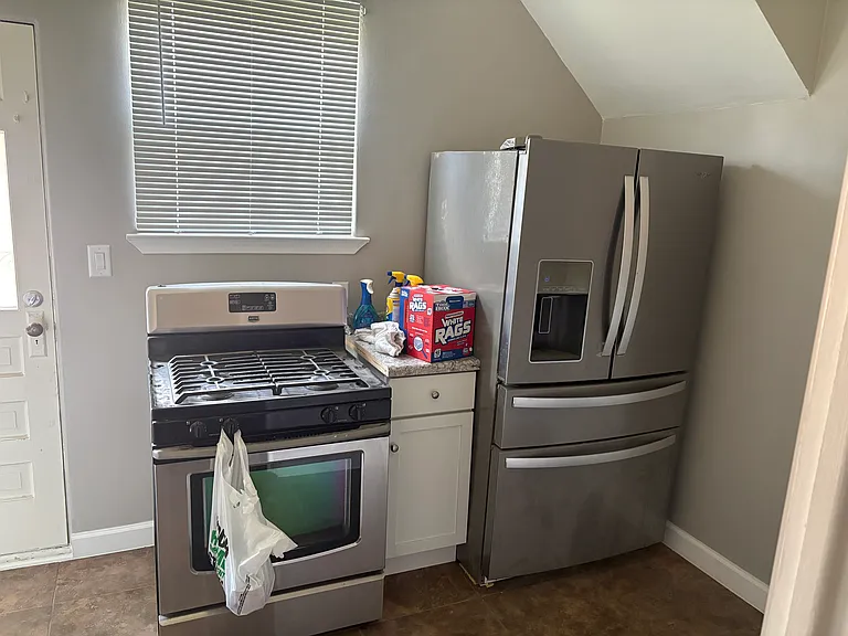 1232 Lafayette Blvd — Photo 8