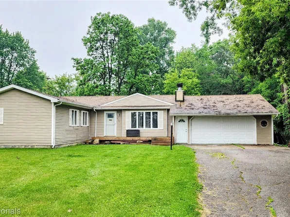 6408 E Court St S, Burton, MI 48509