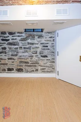 Rented by REAL New York | media 18