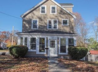 137 Quincy Ave, Dedham, MA 02026
