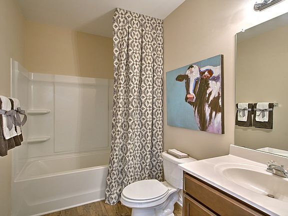 5th image of 1890 Wildhorse Dr