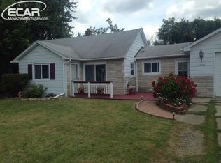 2181 Diamond St, Flint, MI 48532