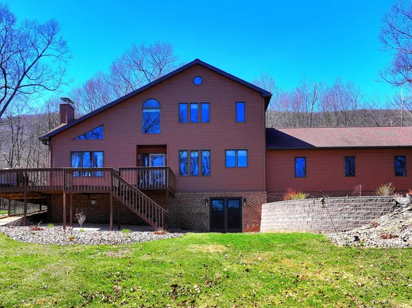 136 Broncos Rd, Bedford, PA 15522