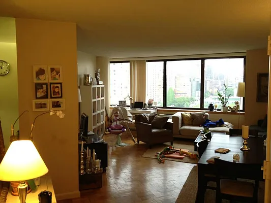 Rented by Town Residential | media 15
