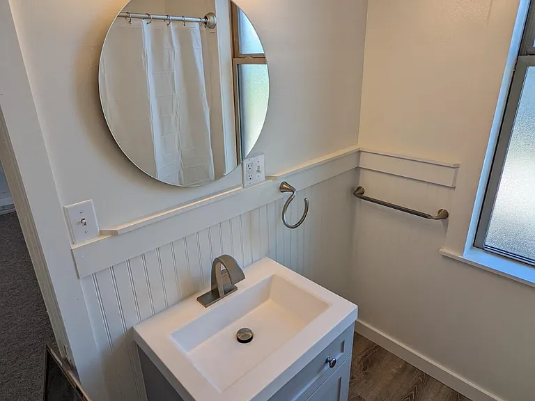 911 S Aiken Ave #3 — Photo 8