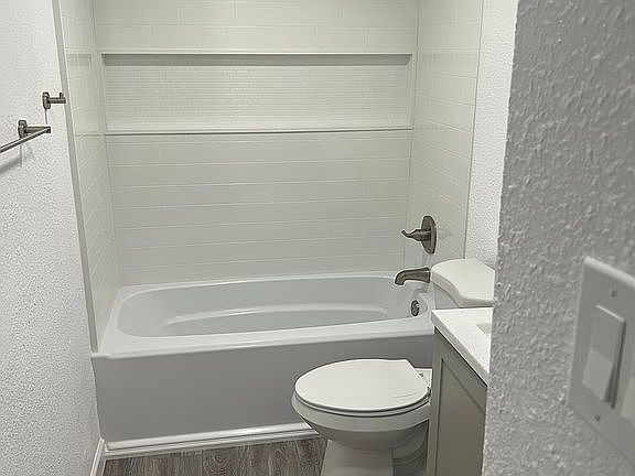 4th image of 3314 N 68th St Unit 228