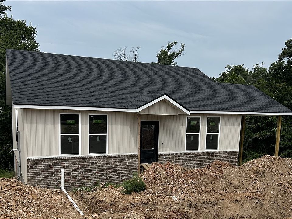 1st image of 75 Snyder Springs Cir