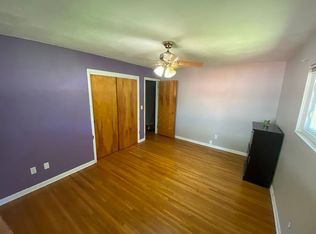 937 Lyn Rd, Bowling Green, OH 43402