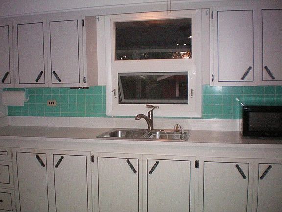 3rd image of 8806 S Nashville Ave