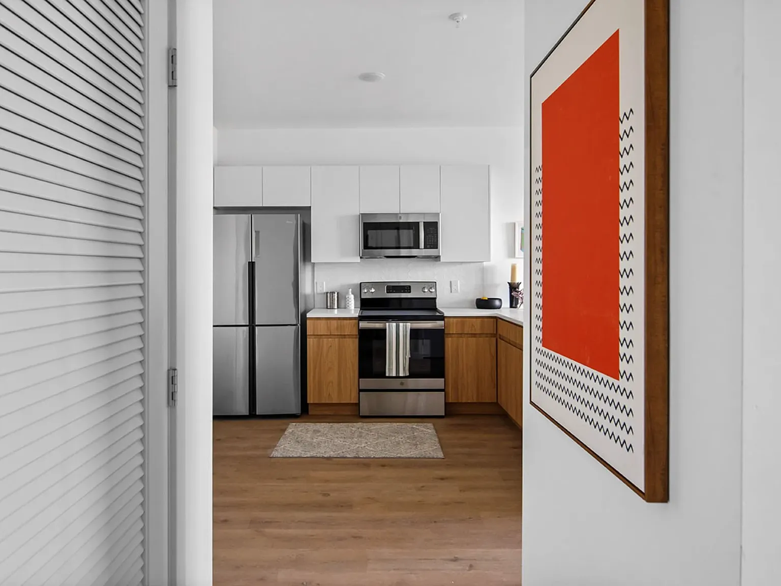 2 bed, 1025 sqft, $1,777 — Photo 2