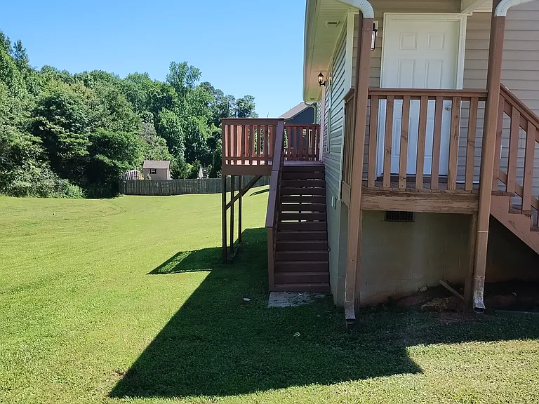 50 Legion Dr — Photo 2