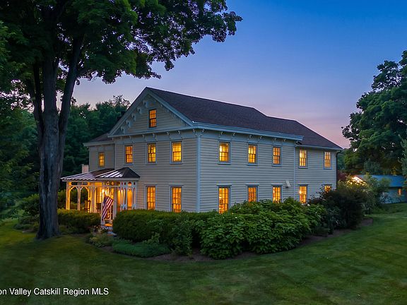 2nd image of 205 Bells Pond Road