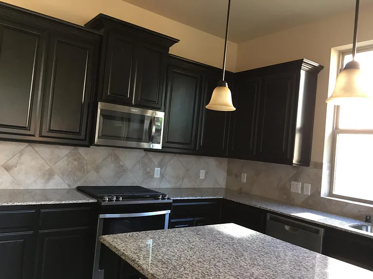 4052 Angelina Dr — Photo 14