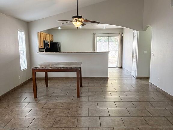 3rd image of 2916 Ancho Ave