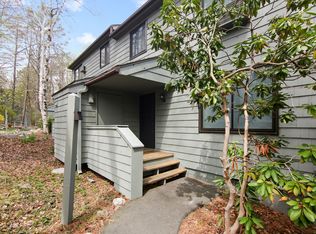 132 Old Farms Rd #132, Torrington, CT 06790