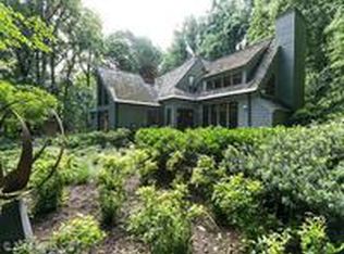 18 Treadwell Ct, Lutherville Timonium, MD 21093