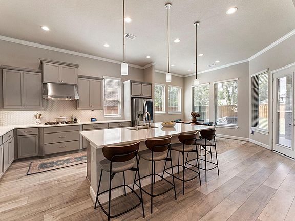 4th image of 4514 Silver Moon Dr