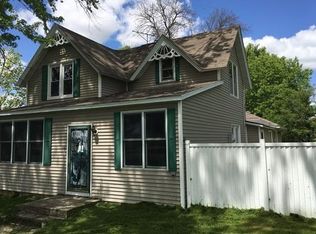 101 2nd St, Fountain, MN 55935