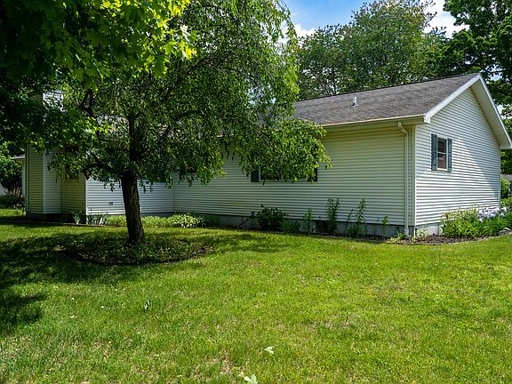 5th image of 67948 N Ridgewood Dr
