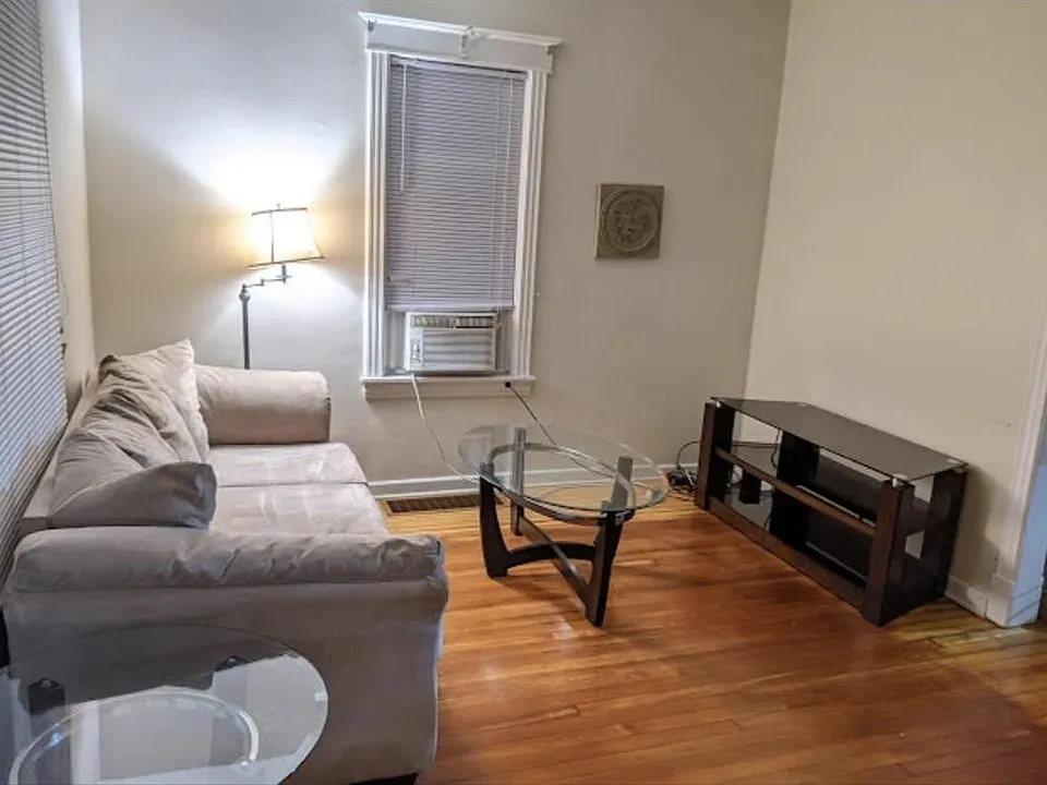 103 Beethoven St #1
