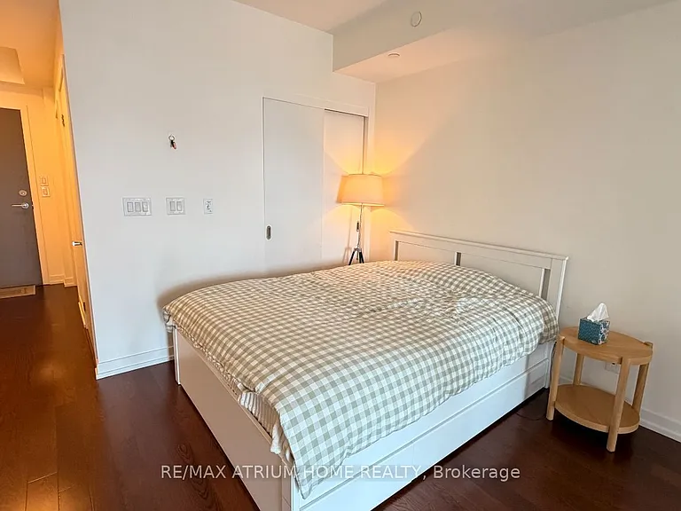 21 Widmer St #1903 — Photo 10