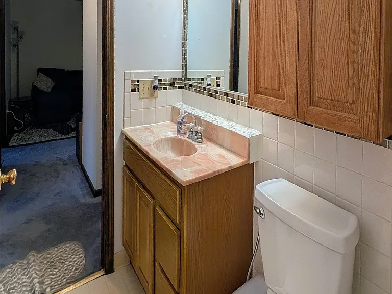 3928 Ridge Lea Rd #A — Photo 11