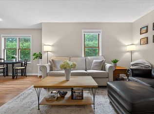 42 Park St APT 1, Saratoga Springs, NY 12866