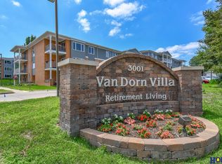3001 S 51st Street Ct UNIT 214, Lincoln, NE 68506