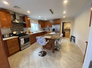 61 James St, Malden, MA 02148