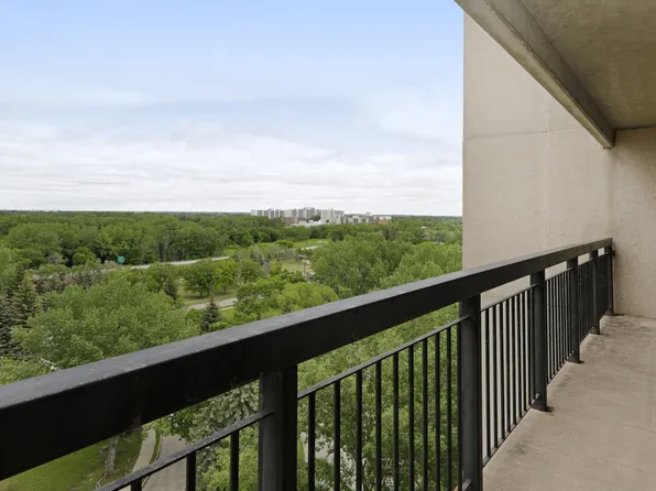 60 Whellams Lane, 60 Whellams Ln, Winnipeg, MB R2G 2G7