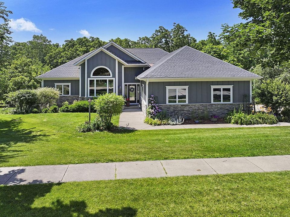 1st image of 1109 Cooper Hawk DRIVE