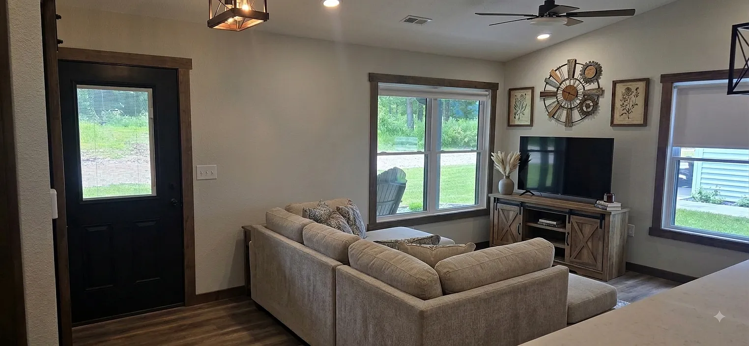 2 bed, 1.5 bath, 1200 sqft, $1,500 — Photo 2
